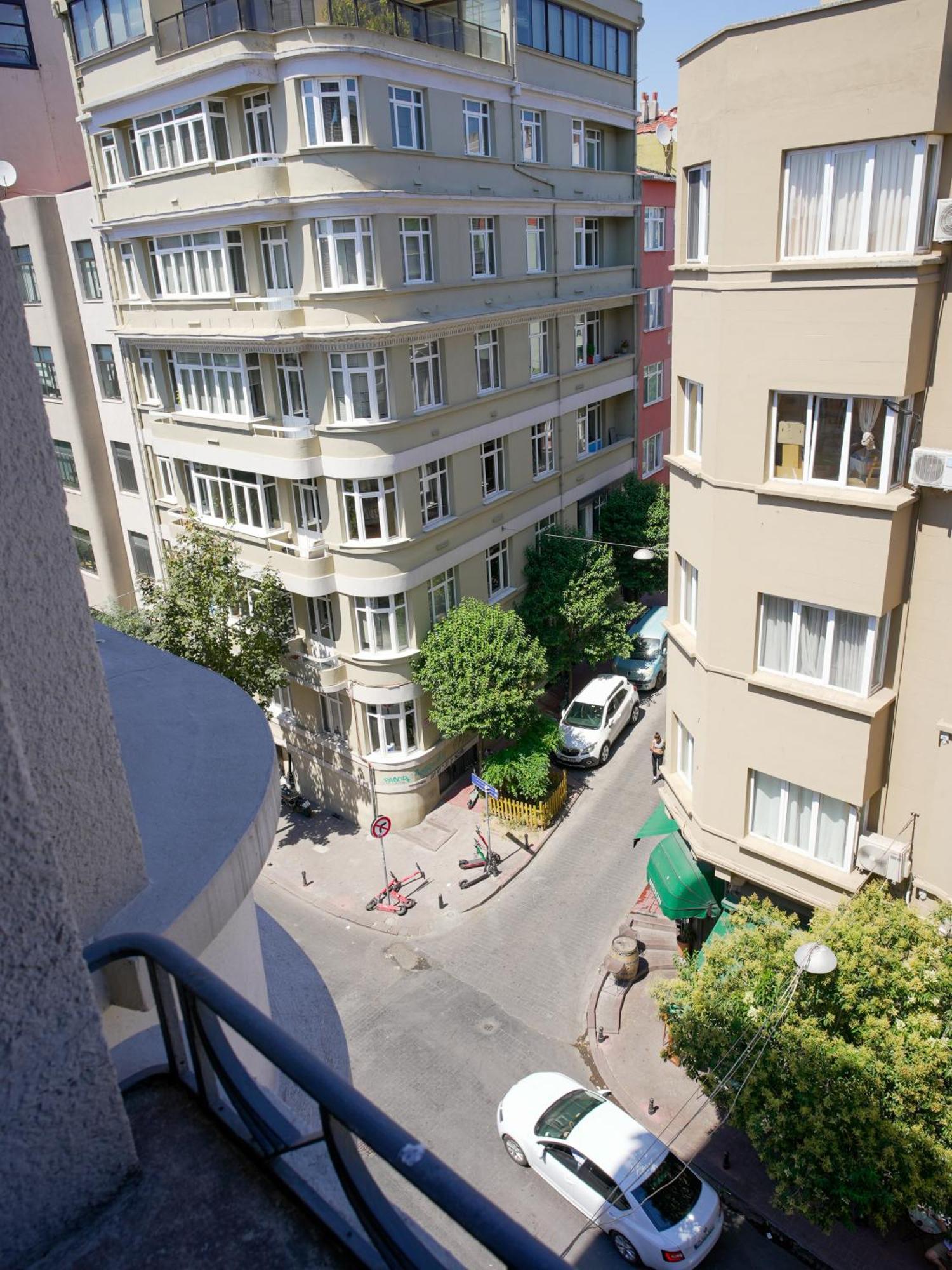 Cihangir Residences Apartament